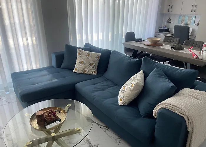 Sea View Apartment Patras